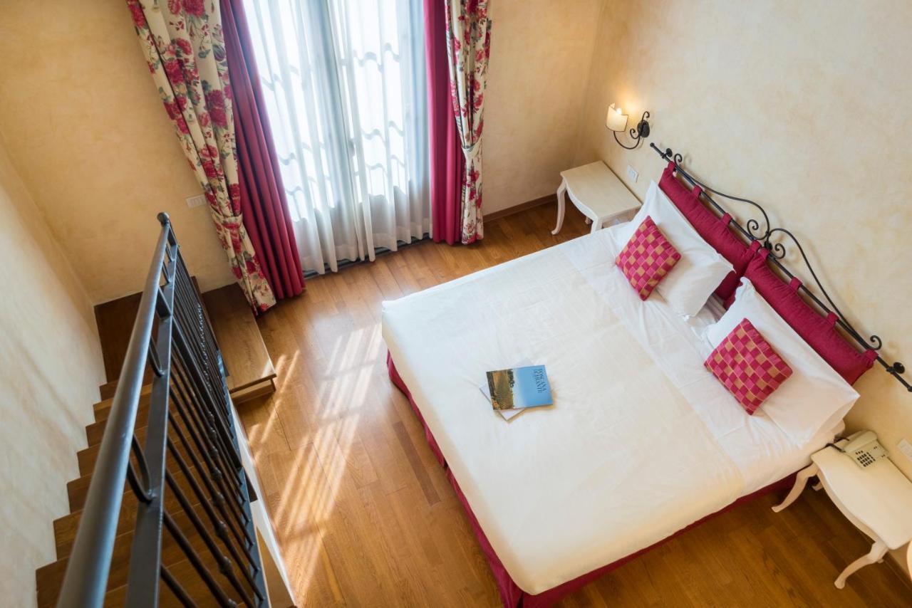 Hotel Borgo Di Cortefreda - Place Of Charme Tavarnelle Val di Pesa Eksteriør billede